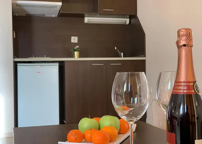 Banderitsa With Kitchen